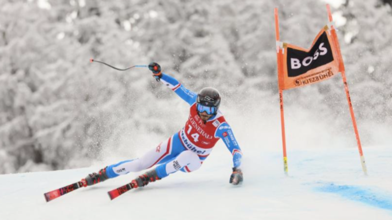 Hautes-Alpes : Cyprien Sarrazin s'impose sur la mythique piste de Kitzbühel