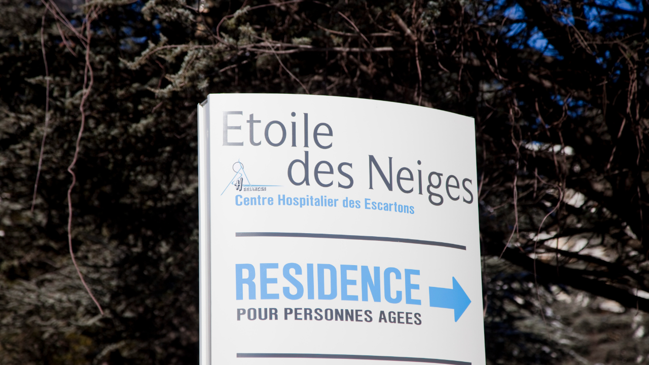 Hautes-Alpes : l'EHPAD de l’Étoile des Neiges en grève à Briançon Hautes-Alpes : l'EHPAD de l’Étoile des Neiges en grève à Briançon
