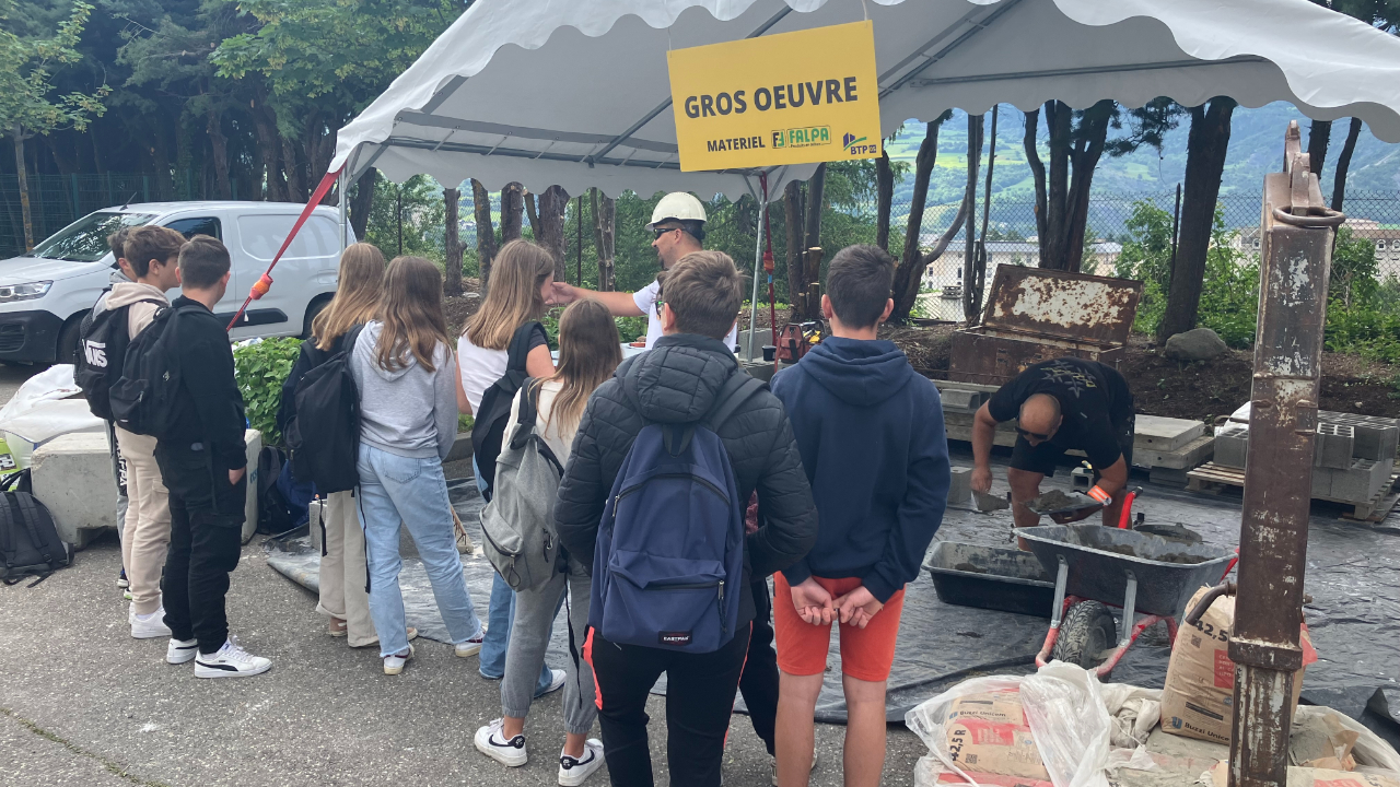 Hautes-Alpes : la Fédération BTP 05 mise sur le « aller vers » pour attirer les jeunes Hautes-Alpes : la Fédération BTP 05 mise sur le « aller vers » pour attirer les jeunes