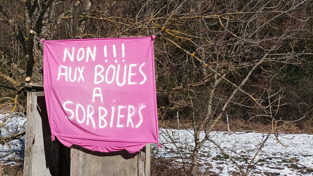 Hautes-Alpes : la plateforme de traitement de boues urbaines à Sorbiers toujours contestée Hautes-Alpes : la plateforme de traitement de boues urbaines à Sorbiers toujours contestée