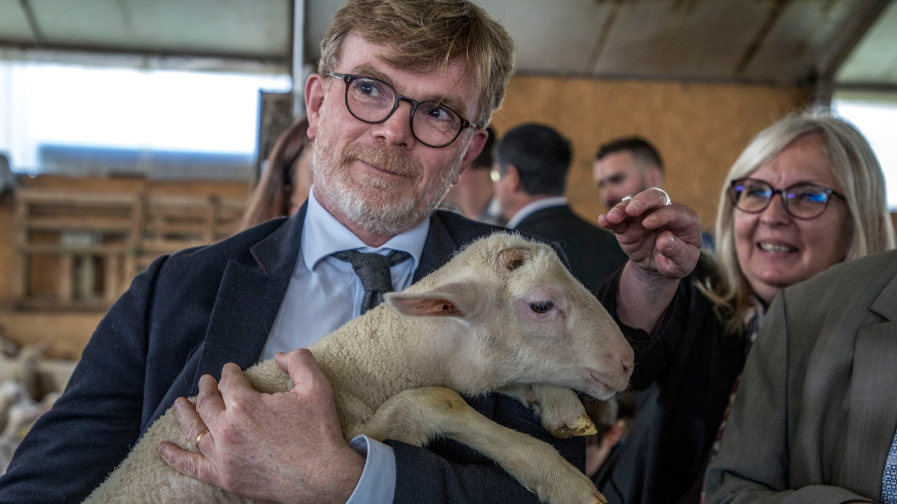 Hautes-Alpes : Marc Fesneau aux Assises de la prédation à Chorges Hautes-Alpes : Marc Fesneau aux Assises de la prédation à Chorges