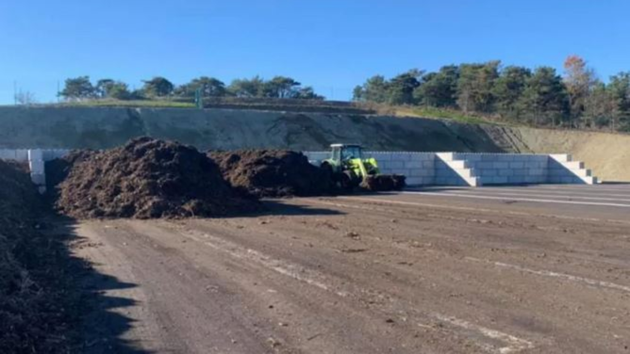 Hautes-Alpes : un rassemblement contre la plateforme de compostage de Sorbiers