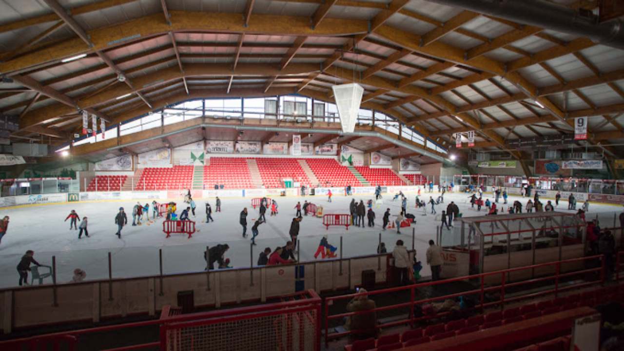 Hautes-Alpes : une cellule de crise ouverte pour la patinoire de Briançon Hautes-Alpes : une cellule de crise ouverte pour la patinoire de Briançon