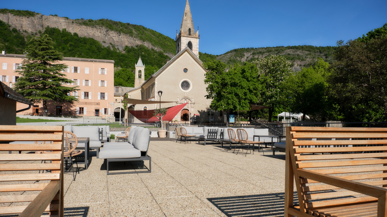 Hautes-Alpes : une chaufferie bois citoyenne inédite à Notre Dame du Laus