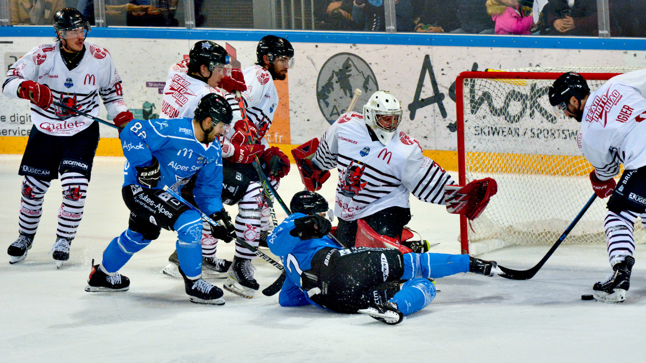 Hautes-Alpes : victoire des Rapaces de Gap face aux Diables Rouges de Briançon Hautes-Alpes : victoire des Rapaces de Gap face aux Diables Rouges de Briançon