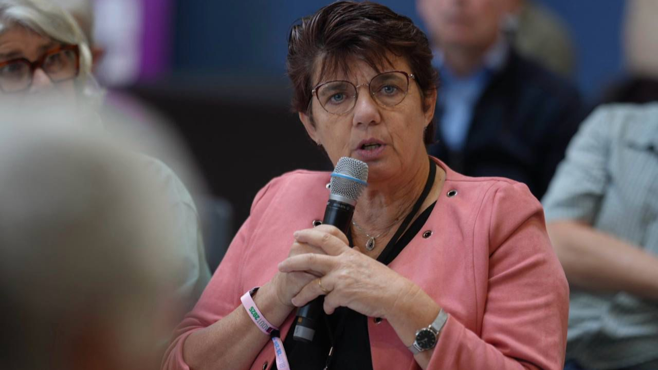 "J'ai bien pensé que nous pourrions mourir tranquilles dans les Hautes-Alpes" : Marie-José Allemand alerte la ministre sur la prise en charge des AVC à Gap "J'ai bien pensé que nous pourrions mourir tranquilles dans les Hautes-Alpes" : Marie-José Allemand alerte la ministre sur la prise en charge des AVC à Gap