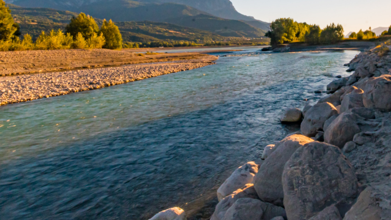 L'intercommunalité de Serre-Ponçon hausse le ton face à Véolia sur l'assainissement L'intercommunalité de Serre-Ponçon hausse le ton face à Véolia sur l'assainissement