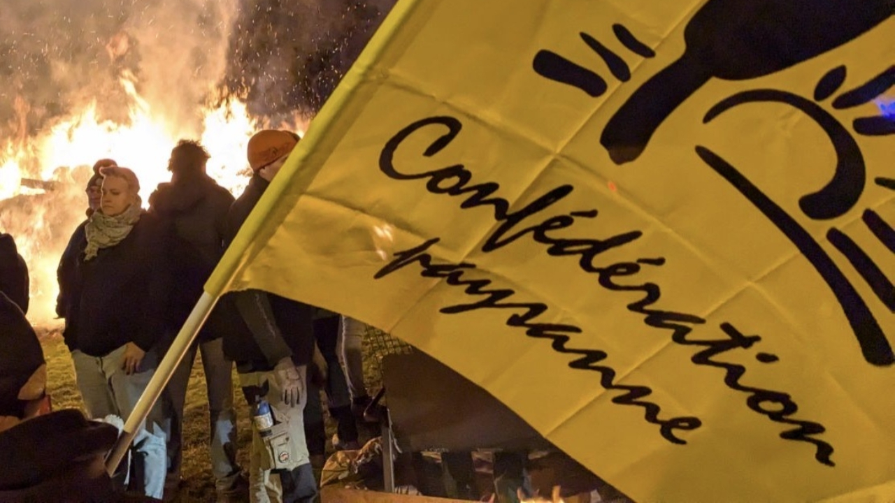 La confédération paysanne 04 critique également la visite de la ministre de l'Agriculture La confédération paysanne 04 critique également la visite de la ministre de l'Agriculture