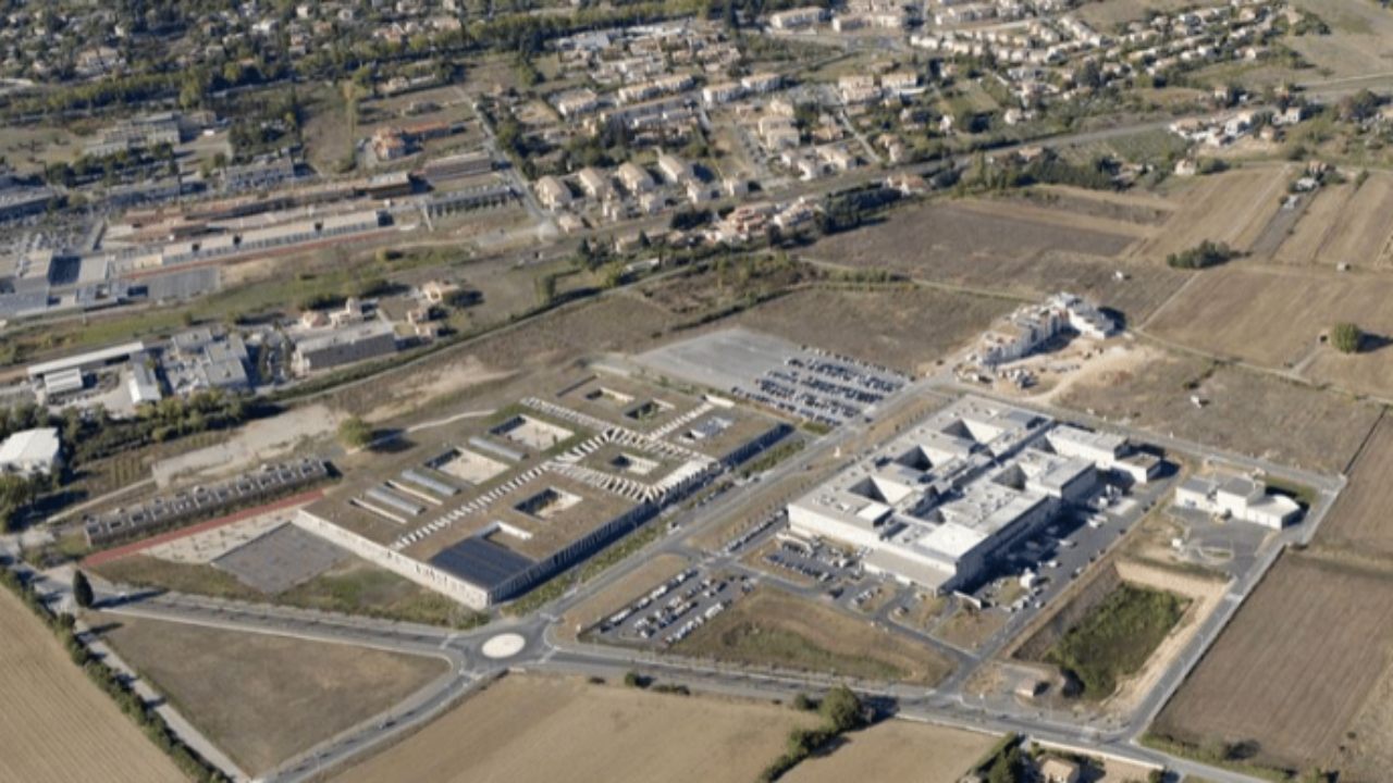 La confédération paysanne 04 dit non au projet Chanteprunier à Manosque La confédération paysanne 04 dit non au projet Chanteprunier à Manosque