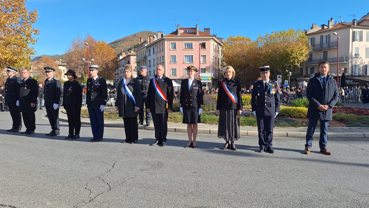 "Le 11 novembre, la France écoute battre son cœur" : Digne-les-Bains a commémoré l'armistice
