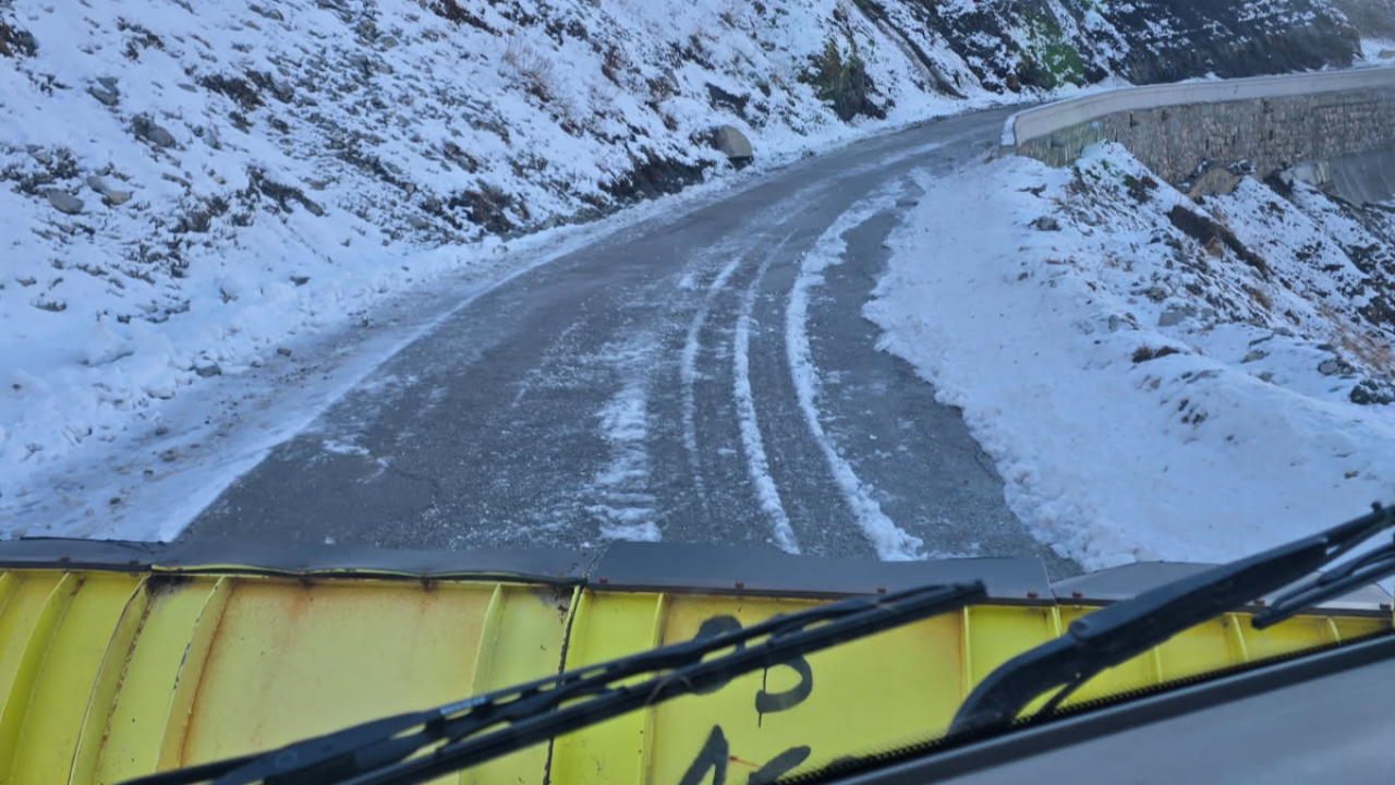 Le Col des Champs fermé à la circulation sur la RD 2 Le Col des Champs fermé à la circulation sur la RD 2
