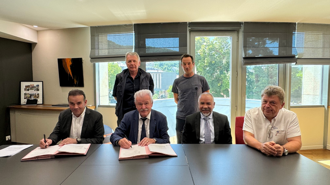 Le Département des Hautes-Alpes en soutien de la filière bois Le Département des Hautes-Alpes en soutien de la filière bois