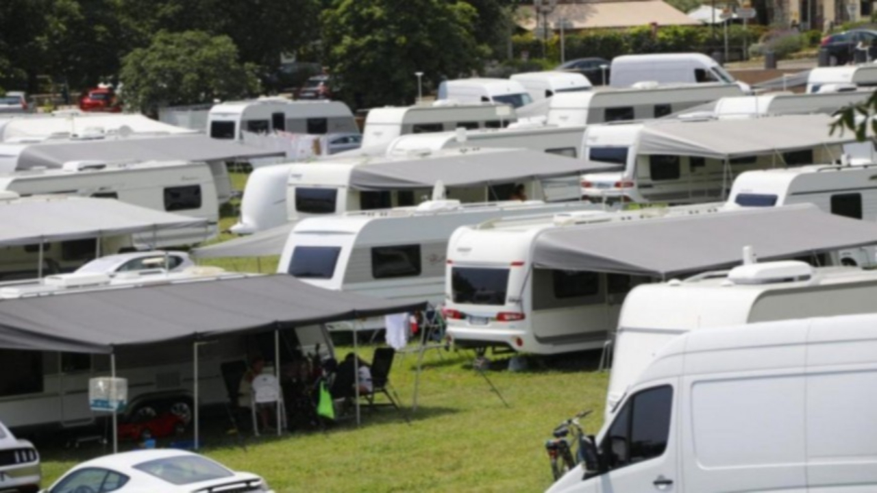 Les 200 caravanes de Gréoux-les-Bains délogées ce jeudi Les 200 caravanes de Gréoux-les-Bains délogées ce jeudi