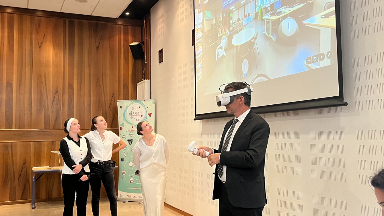 Les ambassadeurs de l'égalité femmes-hommes s'invitent à la préfecture des Hautes-Alpes