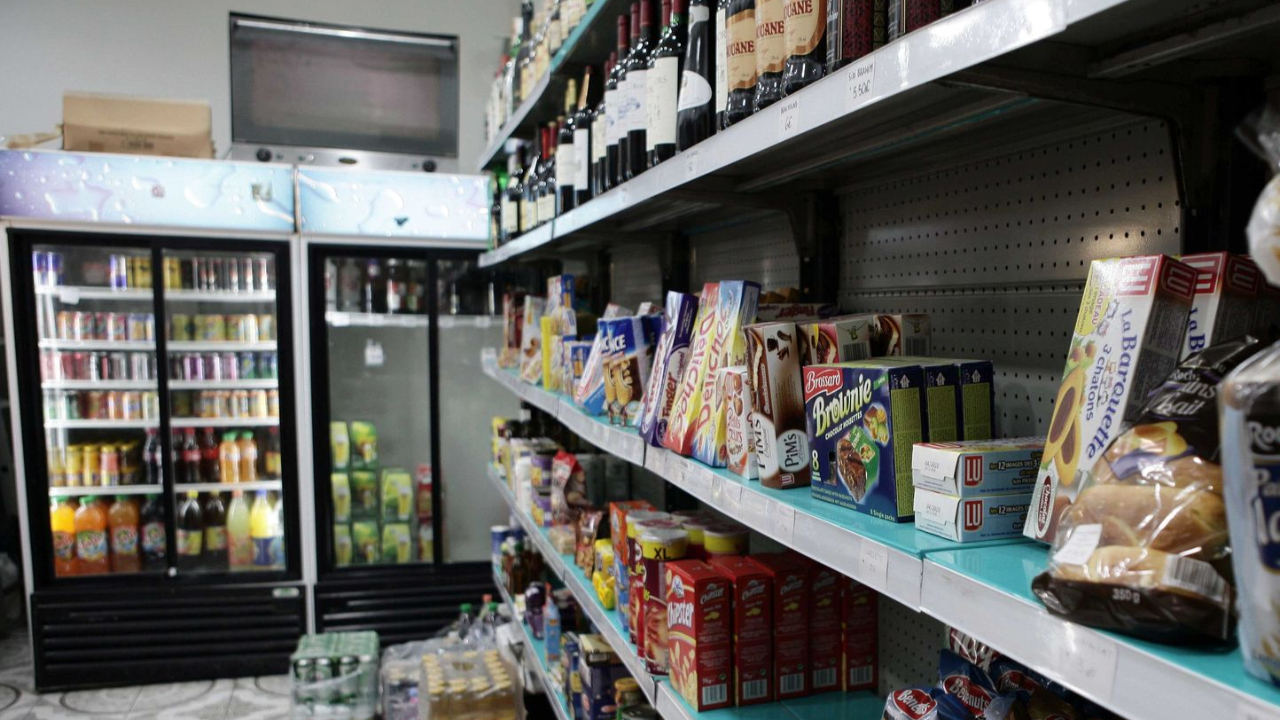 Les épiceries de nuit dans le viseur de la ville de Manosque