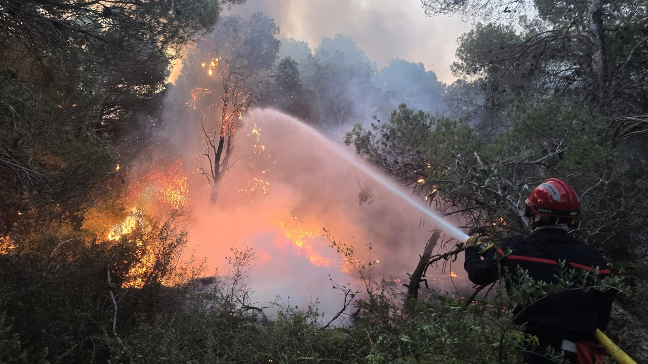 Les pompiers des Alpes du Sud en renfort dans l'Aude Les pompiers des Alpes du Sud en renfort dans l'Aude