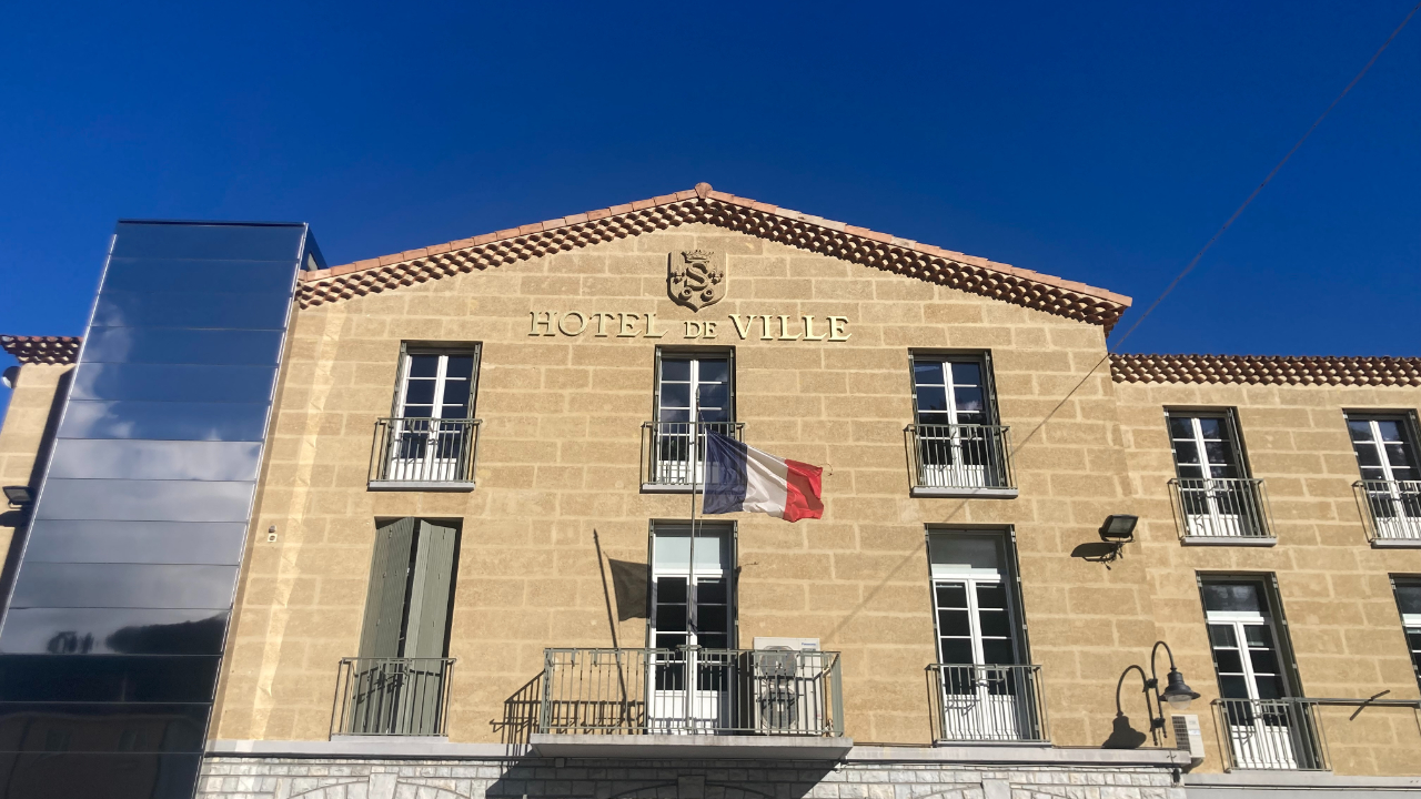 La carri&egrave;re politique de Daniel Spagnou salu&eacute;e par le monde politique bas-alpin