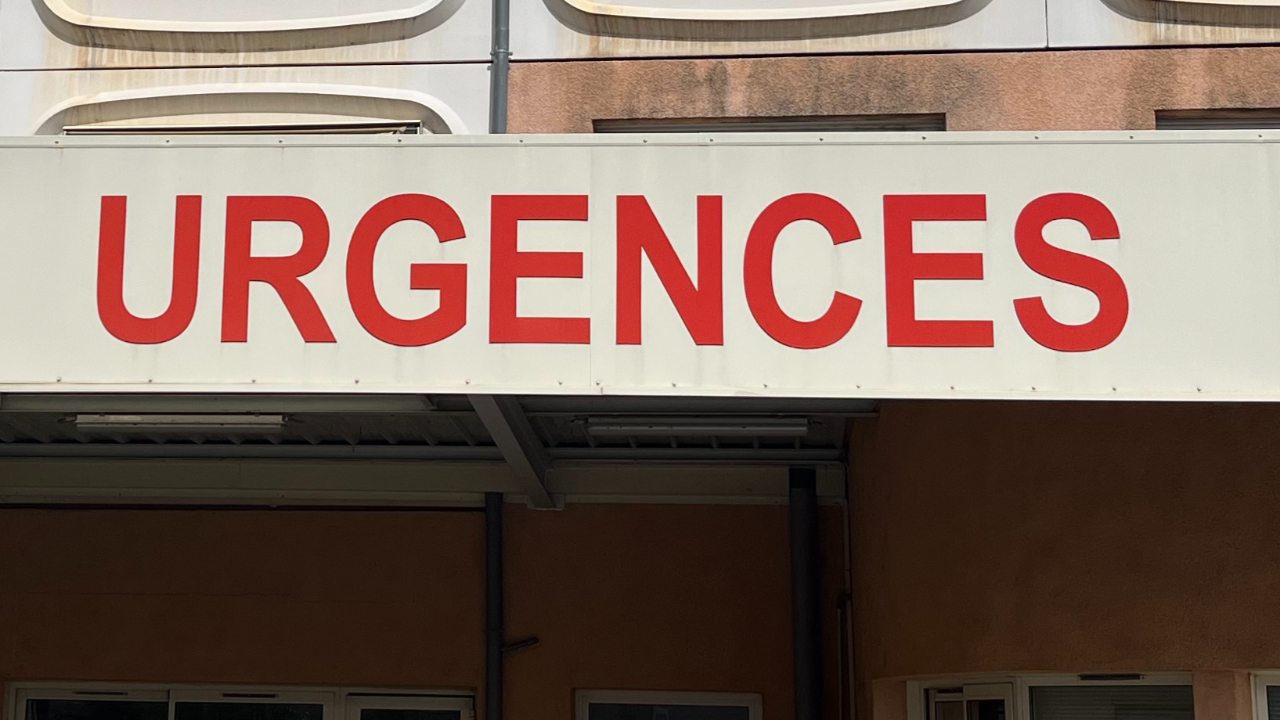 Leur enfant de 19 mois en urgence respiratoire : ces Bas-Alpins parcourent 125 km pour accéder aux soins