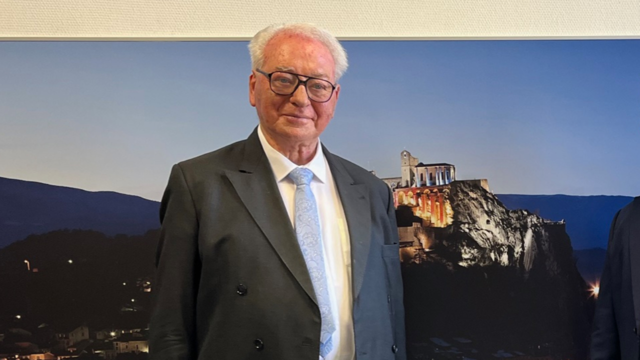 Municipales 2026 : à Sisteron, Daniel Spagnou en plein dilemme Municipales 2026 : à Sisteron, Daniel Spagnou en plein dilemme