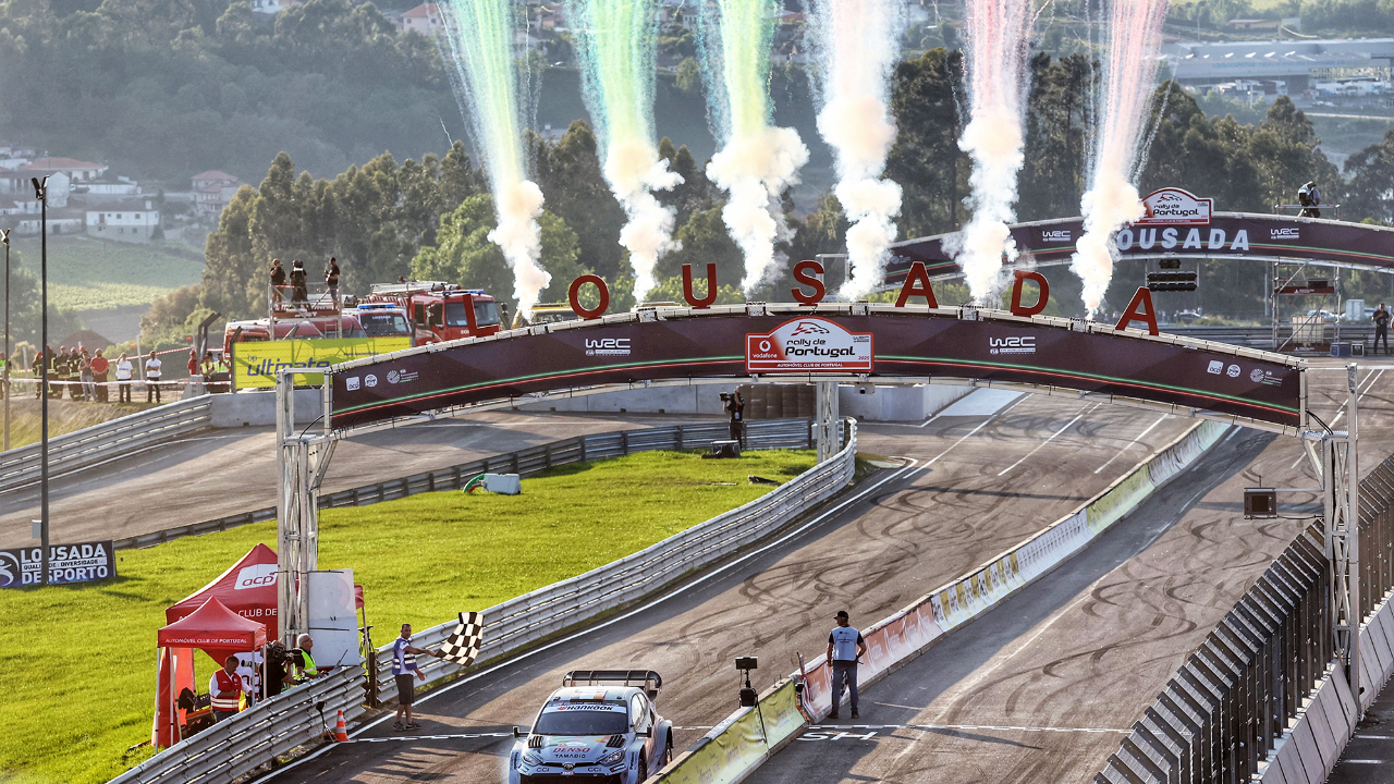 Ogier prend la tête du Rallye du Portugal ce samedi Ogier prend la tête du Rallye du Portugal ce samedi