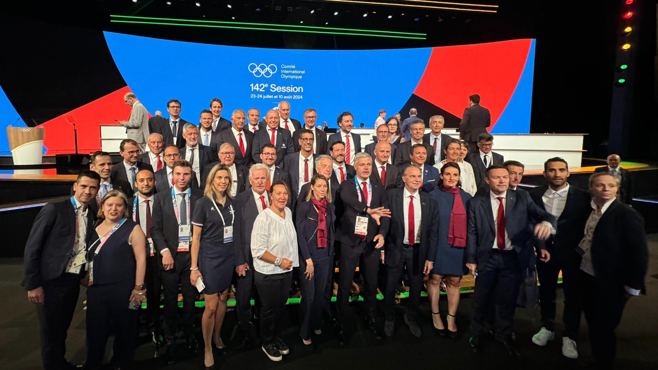 R&eacute;gion : JO d'hiver 2030, suivez en direct la pr&eacute;sentation de la candidature des Alpes fran&ccedil;aises