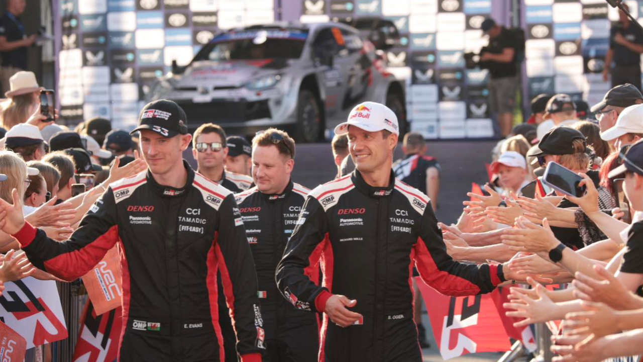 Sébastien Ogier de retour sur les routes de Finlande Sébastien Ogier de retour sur les routes de Finlande