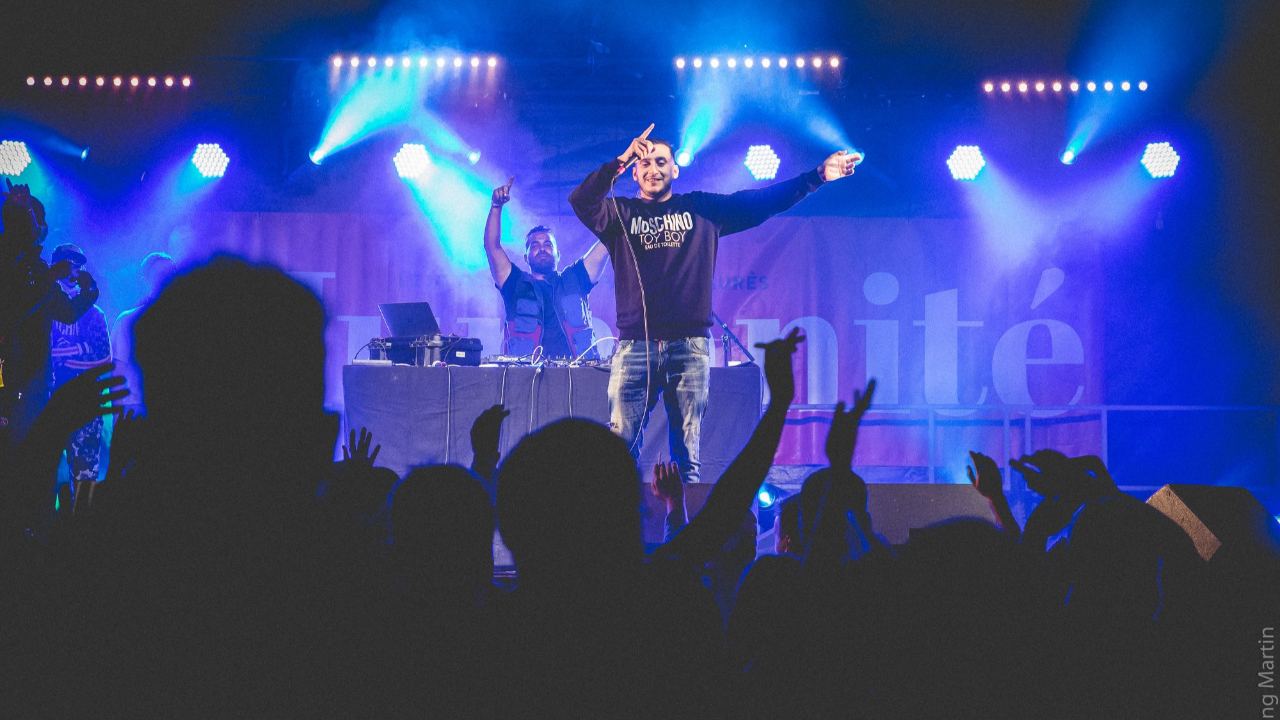 Soso Maness en clôture de Musiks à Manosque Soso Maness en clôture de Musiks à Manosque