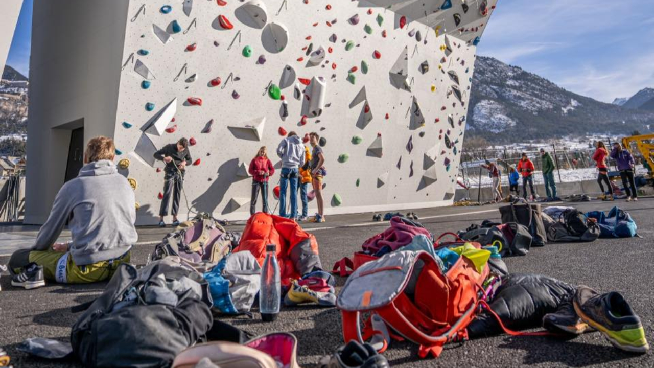 Un chien, un mur d’escalade et une plainte pour agression sexuelle : procès surréaliste à Briançon Un chien, un mur d’escalade et une plainte pour agression sexuelle : procès surréaliste à Briançon