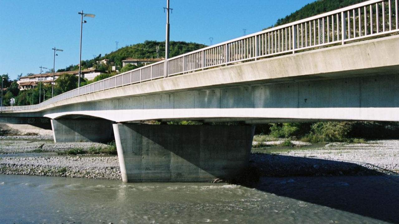 Un homme perd la vie après une chute depuis le Pont Beau de Rochas à Digne