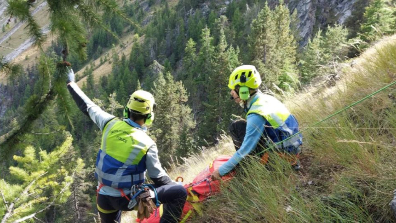 Villar d'Arène : un randonneur décède d'un arrêt cardiaque