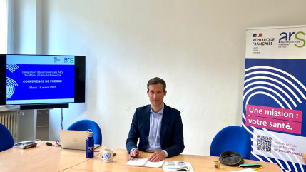 37 médecins généralistes se sont installés dans les Alpes de Haute-Provence en 2024. Un record 37 médecins généralistes se sont installés dans les Alpes de Haute-Provence en 2024. Un record