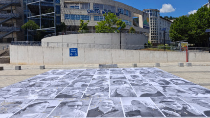 54 portraits de l’artiste JR à Gap pour sensibiliser au handicap 54 portraits de l’artiste JR à Gap pour sensibiliser au handicap