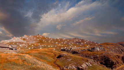 70 miroirs sur les pentes de la Bonette