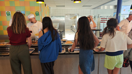 Au collège de Guillestre, on mange à 60 % des produits made in Alpes du Sud Au collège de Guillestre, on mange à 60 % des produits made in Alpes du Sud