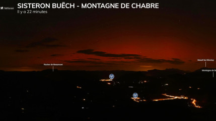 Des aurores bor&eacute;ales ont dans&eacute; la nuit derni&egrave;re dans le ciel des Alpes du Sud