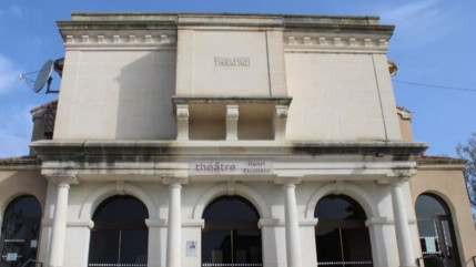 Du retard sur les travaux du théâtre de Sainte-Tulle annonce DLVAgglo Du retard sur les travaux du théâtre de Sainte-Tulle annonce DLVAgglo