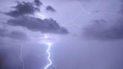 Episode orageux, une nouvelle bouée météorologique financée par la Région Sud Episode orageux, une nouvelle bouée météorologique financée par la Région Sud