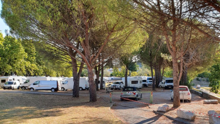 Gens du voyage : C. Galtier et D. Spagnou dénoncent un "deux poids deux mesures inacceptable" du préfet