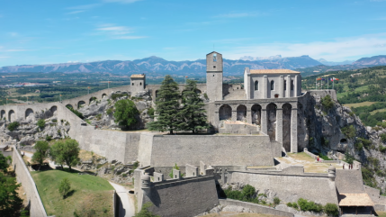 Haute-Provence : Citadelle de Sisteron, 83.000 visiteurs font chaque année un saut dans le passé Haute-Provence : Citadelle de Sisteron, 83.000 visiteurs font chaque année un saut dans le passé