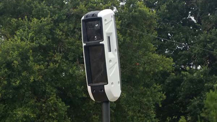 Haute-Provence : un radar tourelle détruit par arme à feu sur la RN 85 à l’Escale