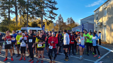 Haute-Provence : le trail des Cathelières, une carte postale de Mallemoisson et Aiglun