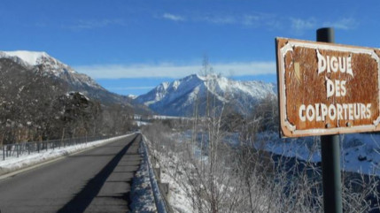 Haute-Provence : une opération d’envergure sur la RD 900 à Barcelonnette