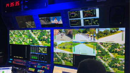 Hautes-Alpes : la diffusion du Tour, un "défi du quotidien" pour M. Grall, technicien Orange