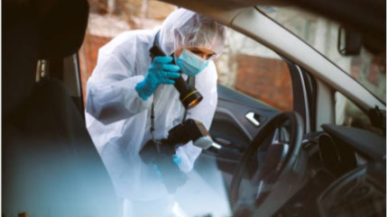 Hautes-Alpes : braquage de Briançon, une recherche ADN menée dans la voiture des malfaiteurs Hautes-Alpes : braquage de Briançon, une recherche ADN menée dans la voiture des malfaiteurs