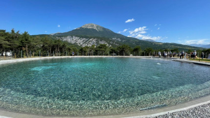 Hautes-Alpes : Crots s’offre un mini plan d’eau au sein de son camping municipal Hautes-Alpes : Crots s’offre un mini plan d’eau au sein de son camping municipal