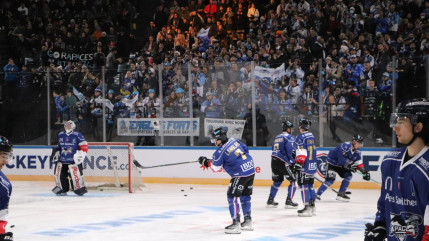 Hautes-Alpes : une finale de Coupe cruelle avec un arbitrage pointé du doigt Hautes-Alpes : une finale de Coupe cruelle avec un arbitrage pointé du doigt