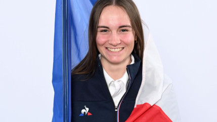Hautes-Alpes : Emy Charbonnier, porte-drapeau au Festival Olympique de la Jeunesse Européenne d’Hiver Hautes-Alpes : Emy Charbonnier, porte-drapeau au Festival Olympique de la Jeunesse Européenne d’Hiver