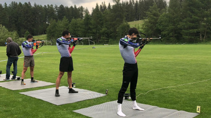 Hautes-Alpes : l'équipe de France de biathlon en stage à Gap-Bayard.