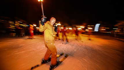 Hautes-Alpes : la descente aux flambeaux pour tous à Risoul Hautes-Alpes : la descente aux flambeaux pour tous à Risoul