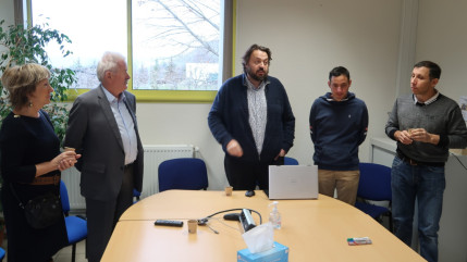 Hautes-Alpes : NetCeler, une entreprise veynoise qui dit merci à la fibre optique Hautes-Alpes : NetCeler, une entreprise veynoise qui dit merci à la fibre optique